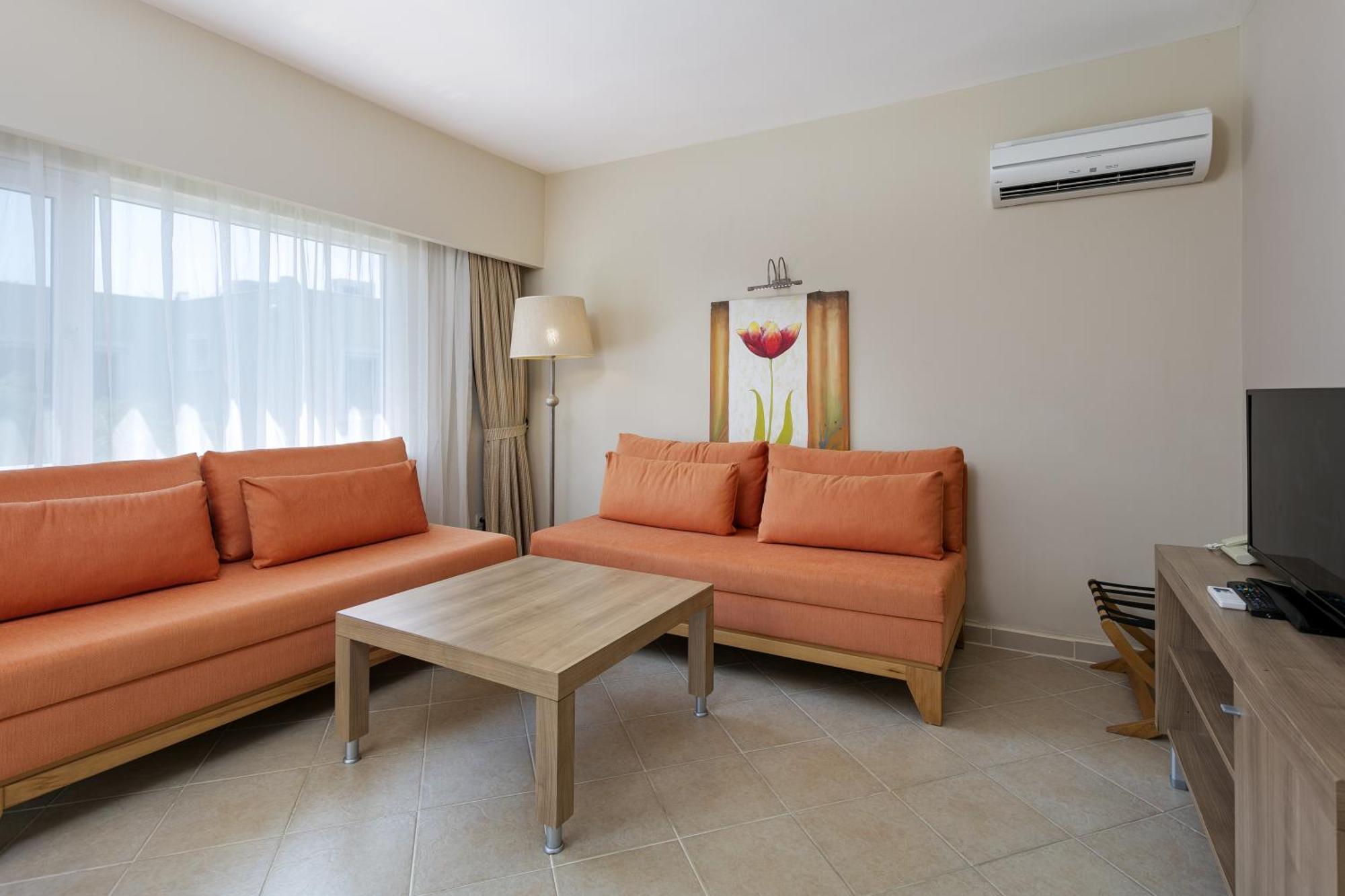 Marvida Family Eco Hotel Side Room photo